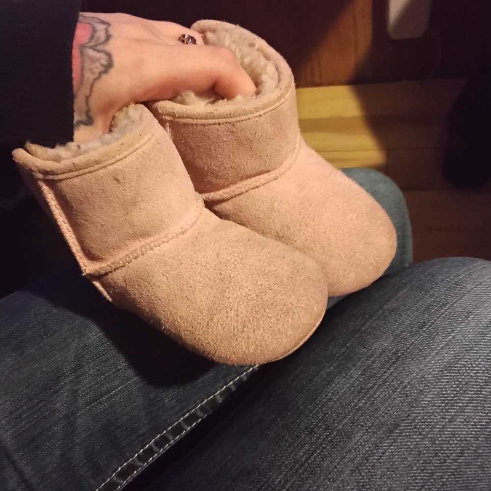 UGG Pink Jessie Bow